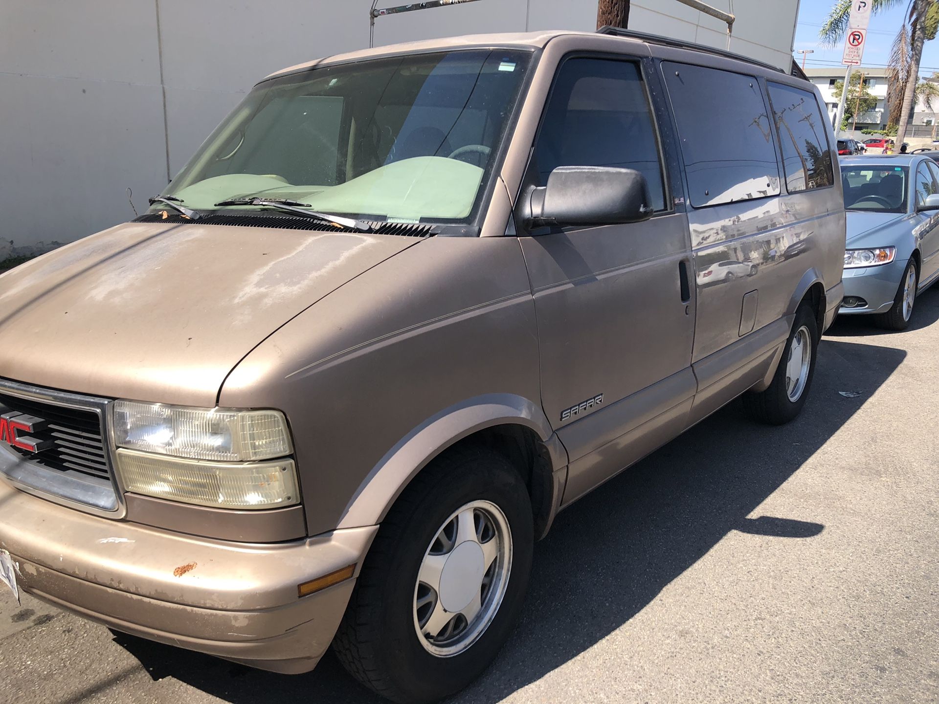 1999 GMC Safari Cargo