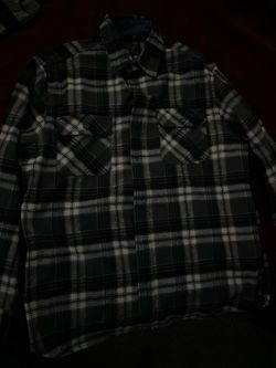 black and grey plaid flannel shirt