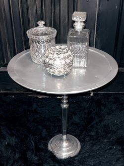 SILVER Rotating Table