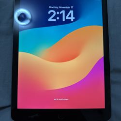 iPad 6th Generation 32GB 