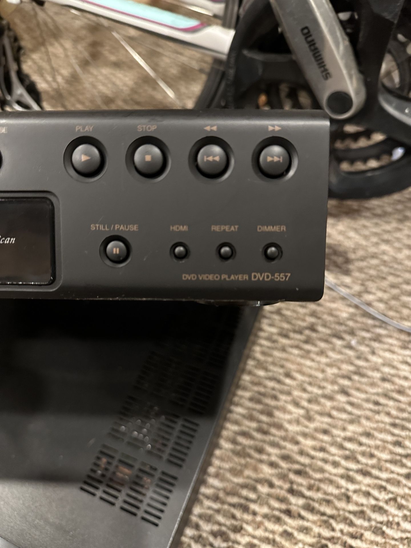 DENON DVD 557