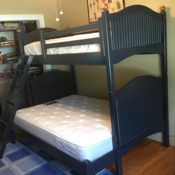 Oak Designs Twin Over Full Navy Blue Bunk Bed -- EXCELLENT CONDITION