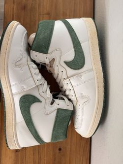 Nike Airship - A Ma Maniere