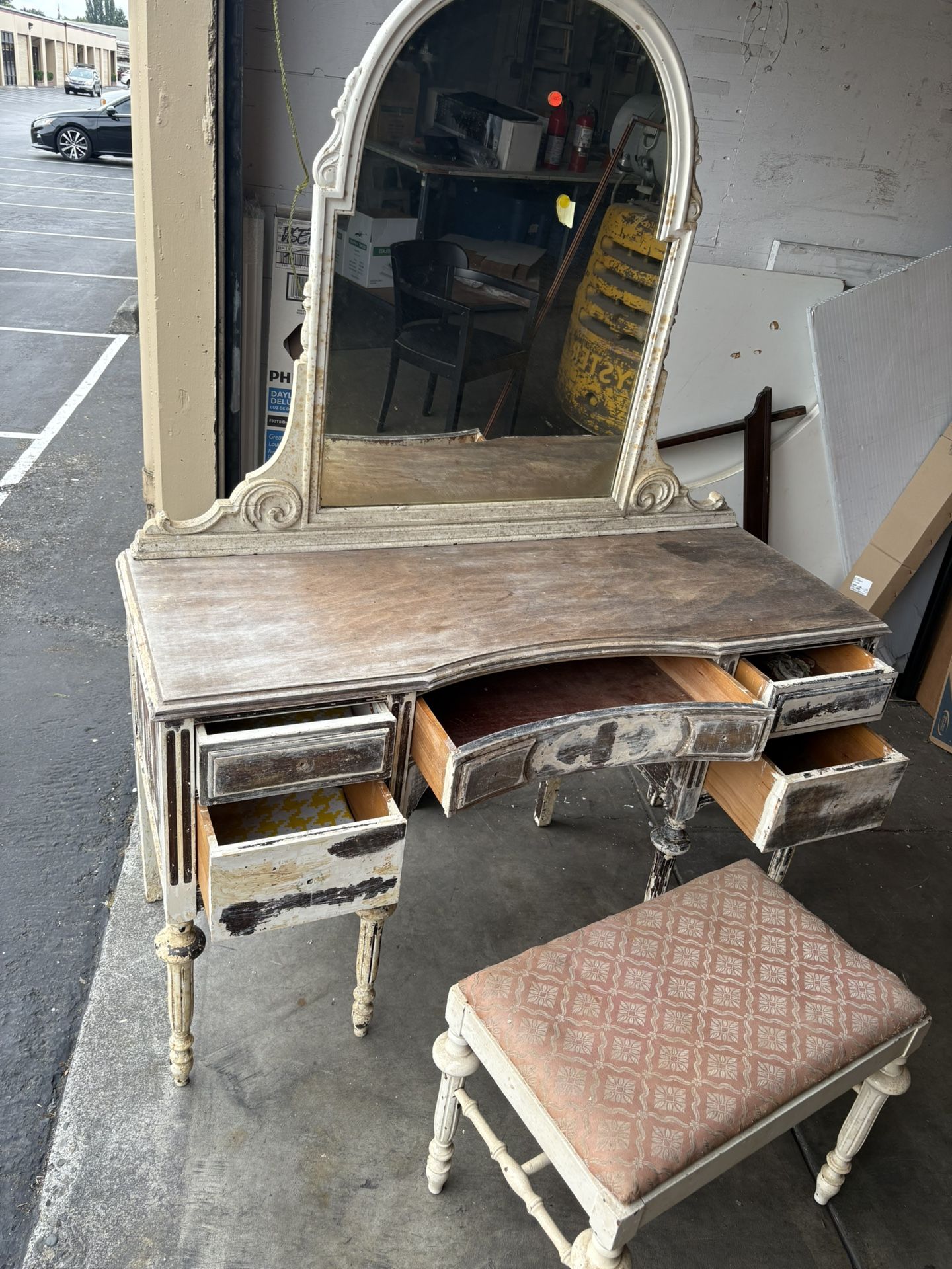Free -looking For New Home