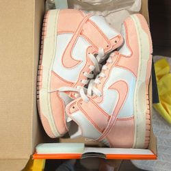 Women’s Nike, Never Worn. Size 7.5