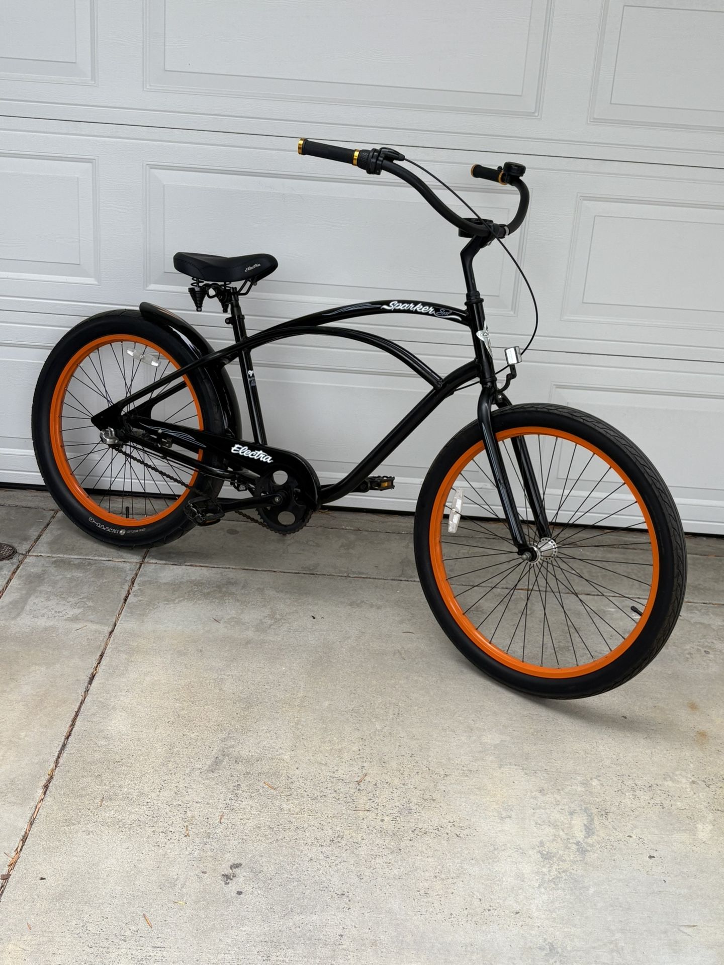 Excellent Condition Electra Sparker spl 3 Speed Aluminum Frame Cruiser Bike
