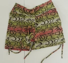 Bitsy Bottom Ladies Xs, Snake Print Yoga Shorts