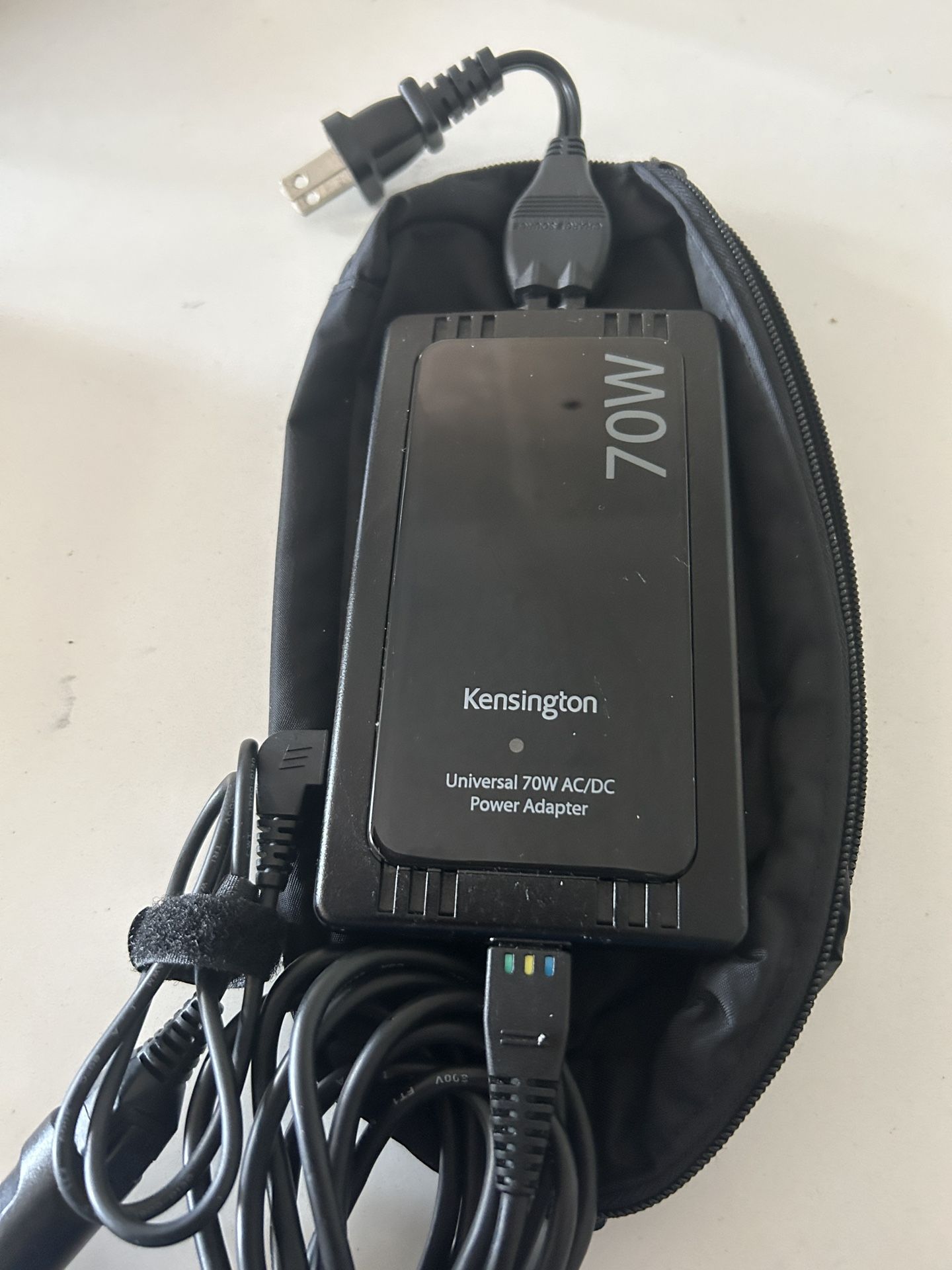 ๐บ๐ธ Kensington 33234 Universal 70w AC/DC Power Adapter Charger for Laptop N2 in Miami