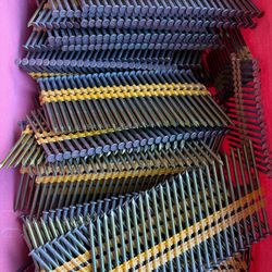 100 Sleeves Of Nails 