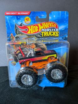Hot Wheels Monster Trucks 1983 Chevy Silverado