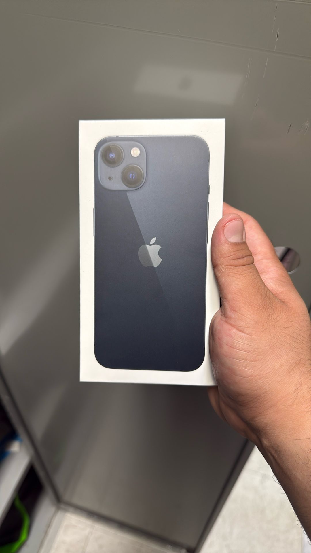 iPhone 13