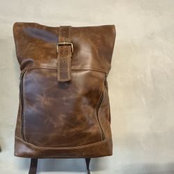 vintage style leather bag
