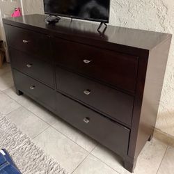 Large 6 drawer dresser