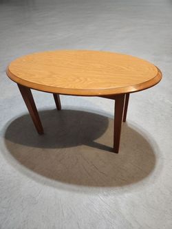 Classic Oval Wood Coffee Table