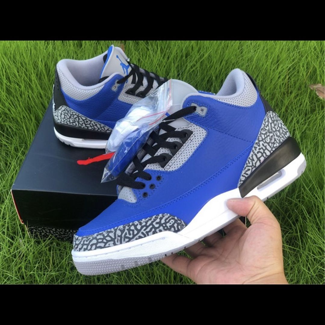 Varsity Royal Cement Jordan 3s for Sale in Lincoln, RI - OfferUp