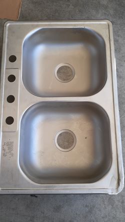 Glacier Bay Drop-In Stainless Steel 33 in. 4-Hole Double Bowl Kitchen Sink