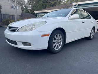 2004 Lexus ES 330