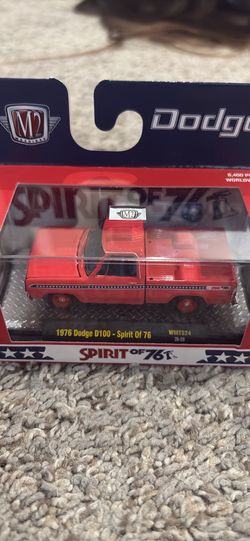 M2 Machines Dodge D100 spirit of 76