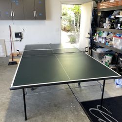 Stiga Ping Pong / Table Tennis Table