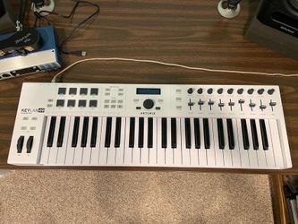 Arturia Keylab Essential 49 Midi Keyboard