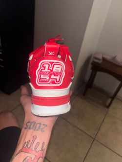 LV skate trainers