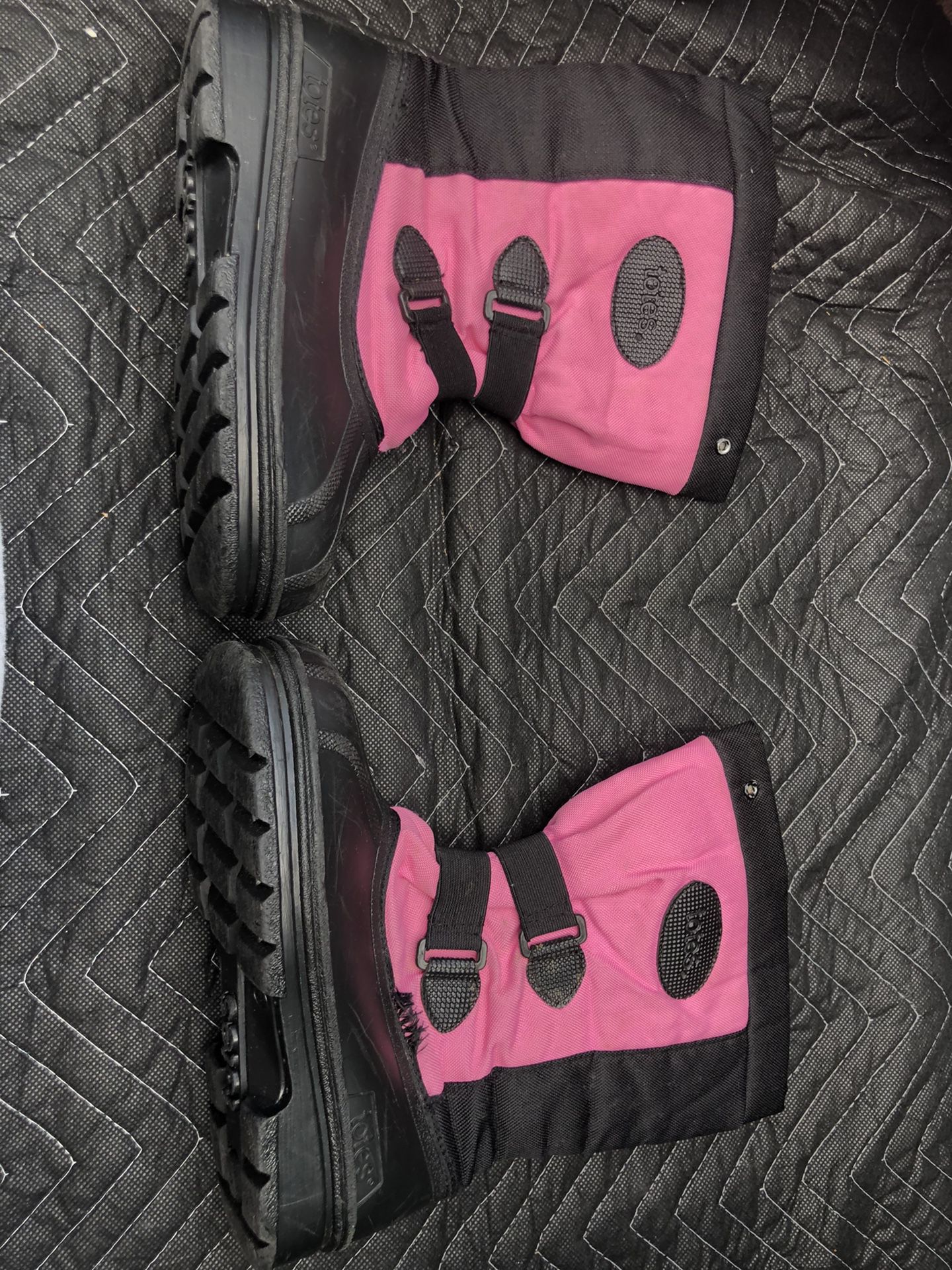 Totes, Snow Winter Boots, Pink & Black, girl’s size 4