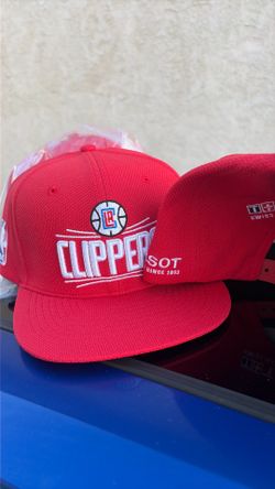 Baseball hats (basketball)