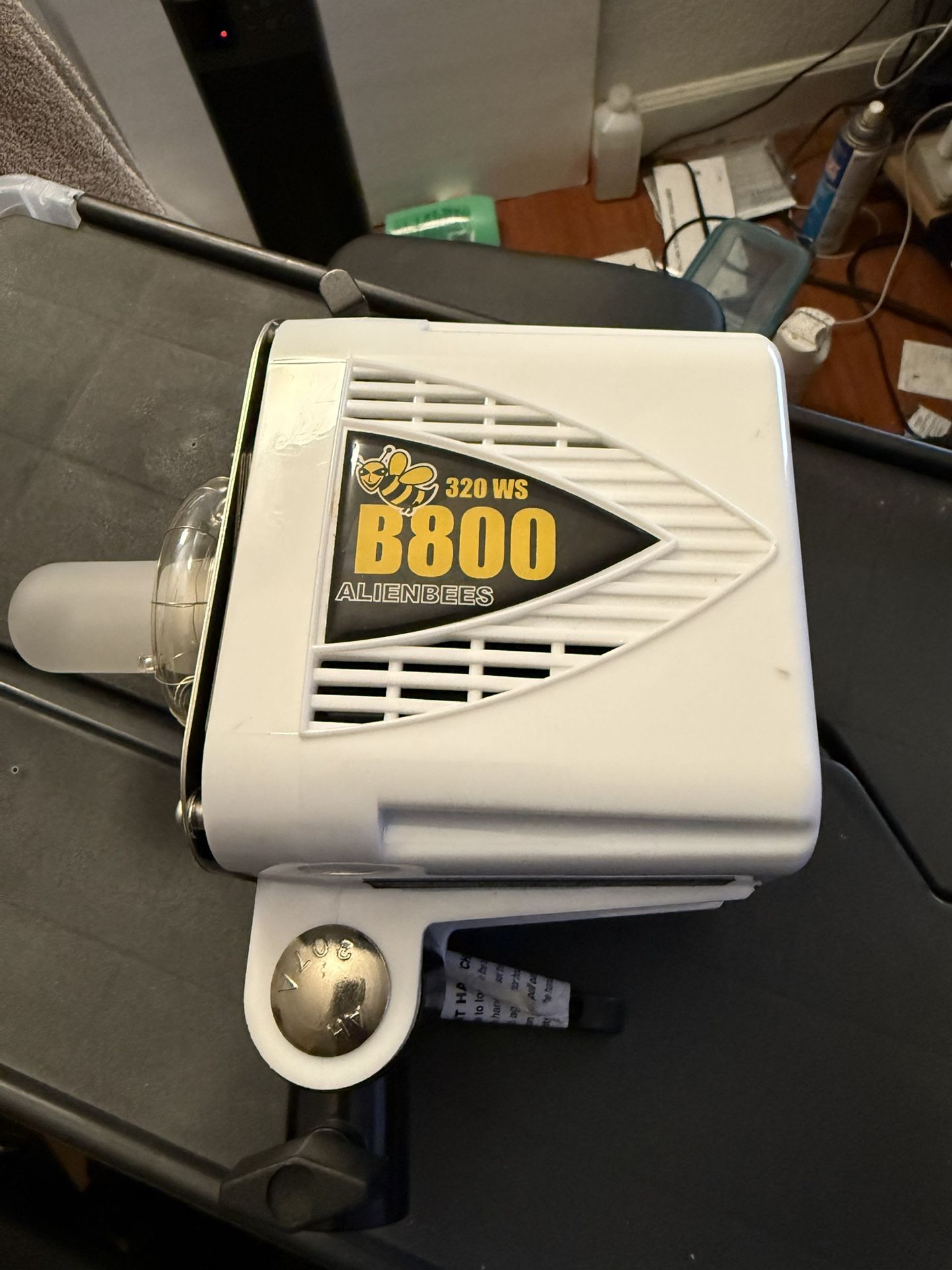 Photoflash Alienbees B800 320ws Pro For Sale.