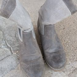 Timberland Wenham Biker Boots with brown leather and gray canvas. 
