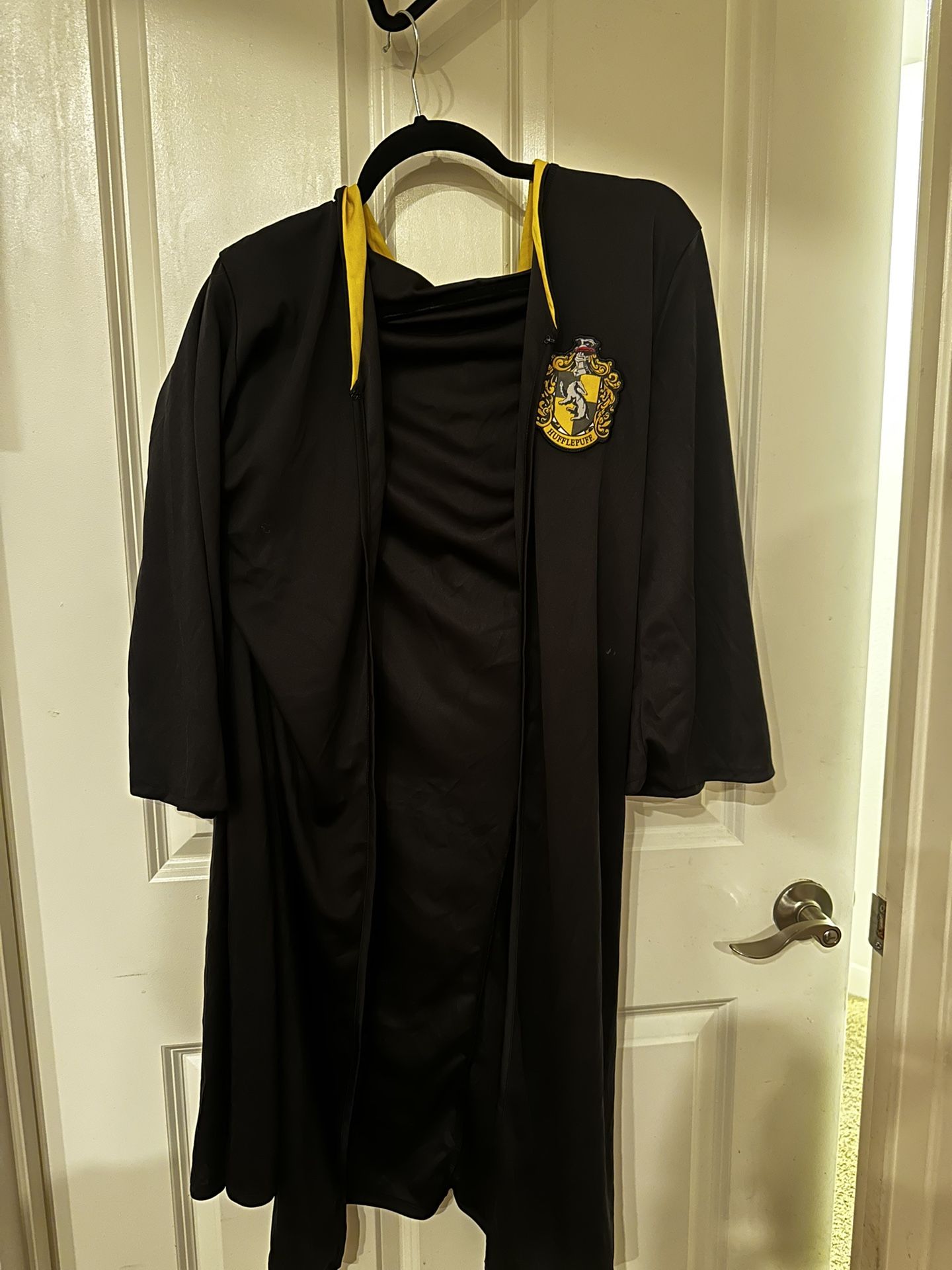 Harry Potter Hufflepuff Robe Halloween Costume