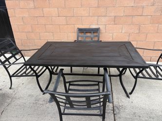 Outdoor Patio Dining Table and Chairs Set