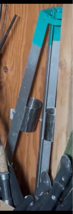 2 Ocean Surf rod holders