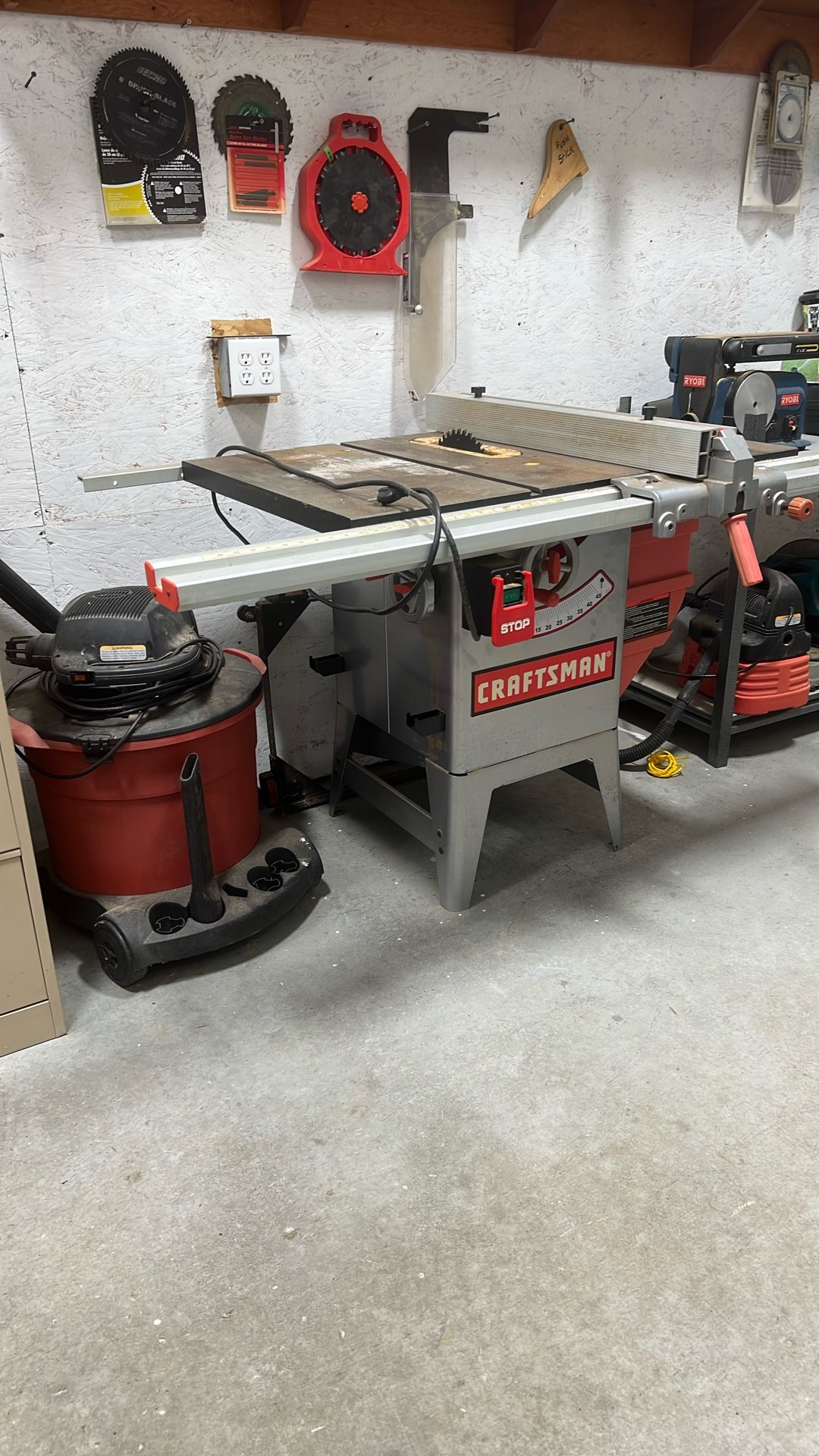 Craftsman 10” Table Saw. Shop Grade