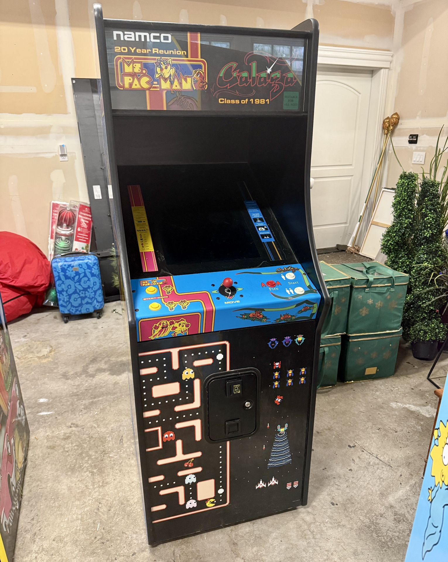 Namco 20th Anniversary Reunion Arcade – Ms. Pac-Man & Galaga + 32 Games