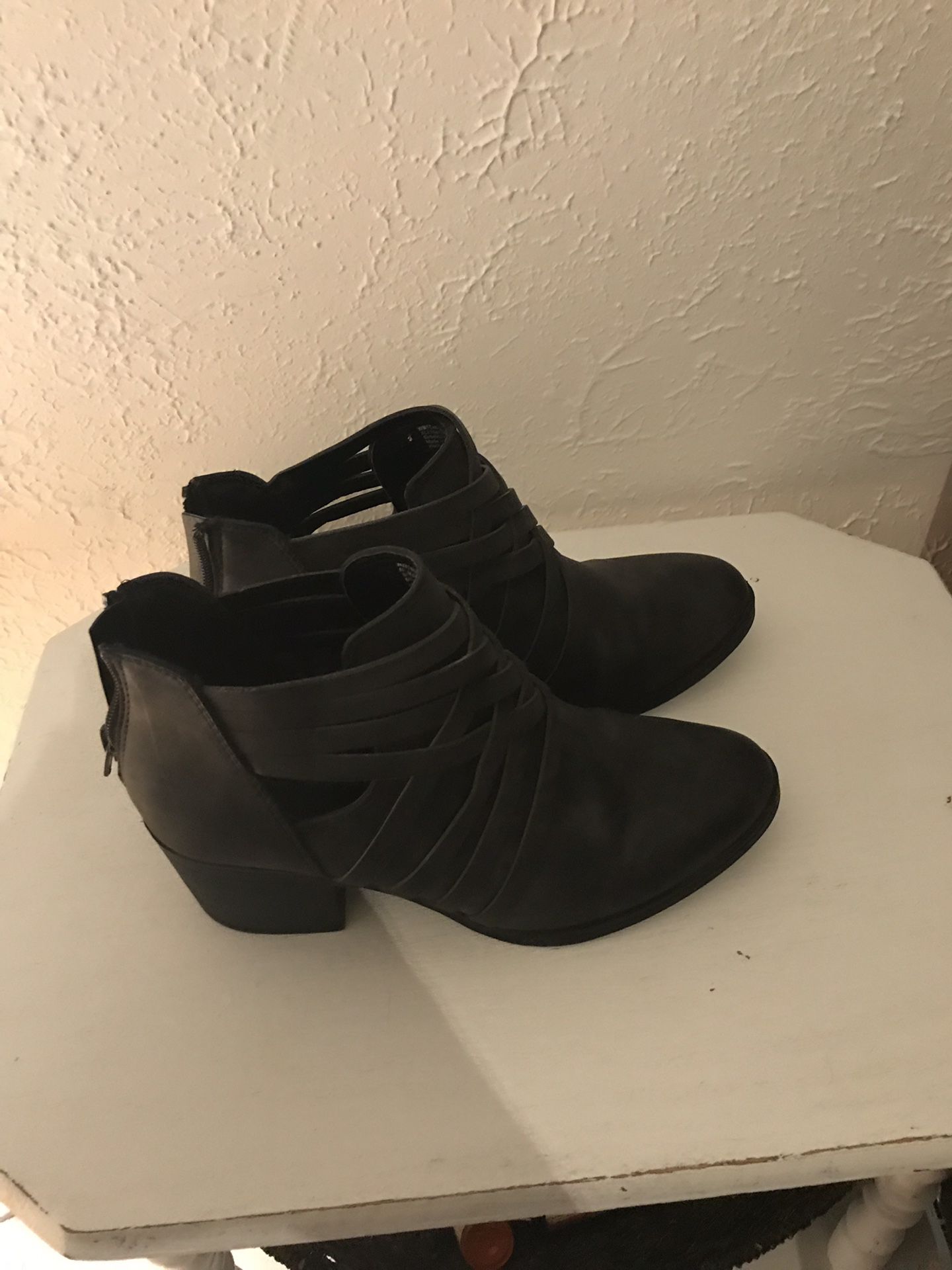 Women’s boots