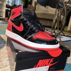 Jordan 1’s Size -Womens 6/Boys 4.5