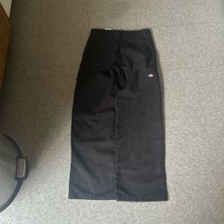 Baggy Dickies 