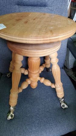Piano Stool with Adjustable Seat & Marble Feet