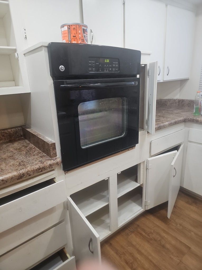 GE Oven