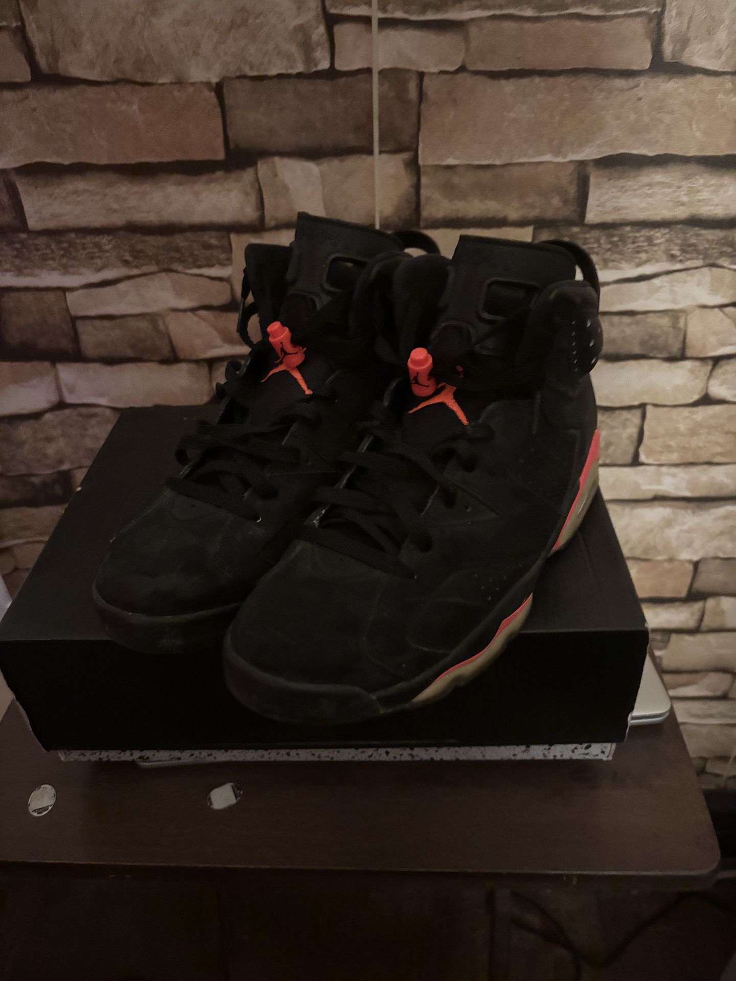 Jordan retro 6 “Infrared” 2013 Sz 10