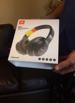 JBL BY HARMAN E55BT