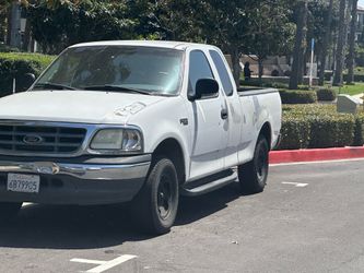 Ford 2000