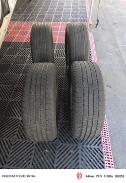 Goodyear Fortera HL Tires

265/50R20 - Set of 4