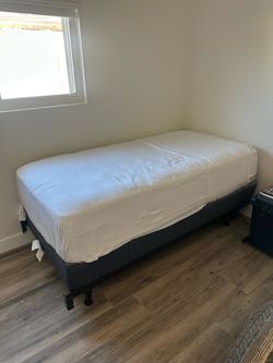 Twin bed