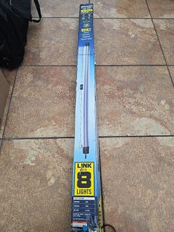  5500 Lumen 4 ft. Linkable LED Garage Light Hanging Shop 55 Watts. #DAMAGED BOX#