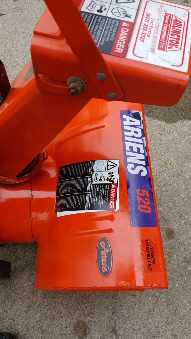 Ariens 520 snow blower 3650rpm 20" for Sale in Melrose Park, IL OfferUp
