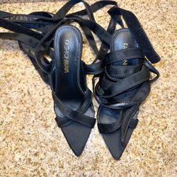 Fashion Nova Lace Heels 
