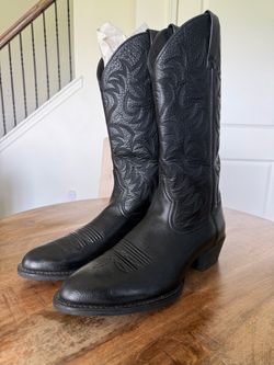 New ARIAT mens boots 11.5