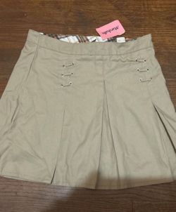 Girls clothes size 14 uniform skorts