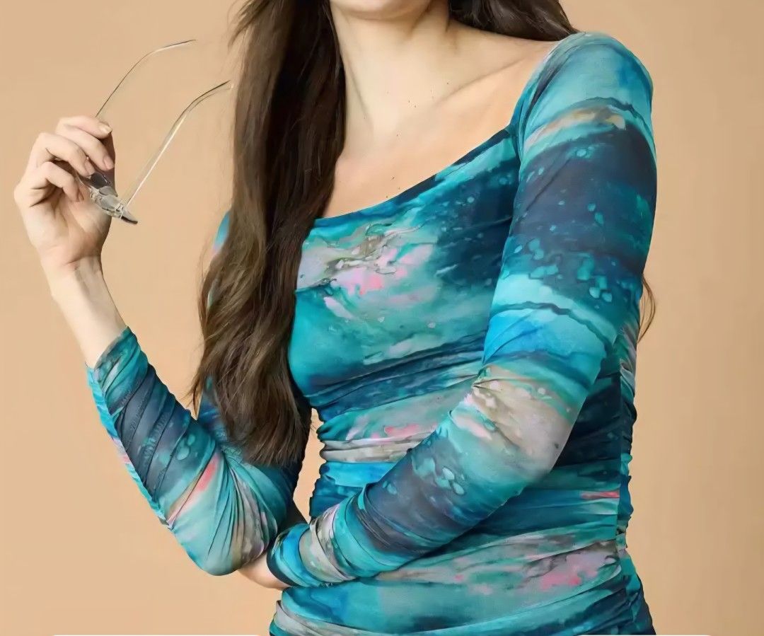 New Dressberry women's Top